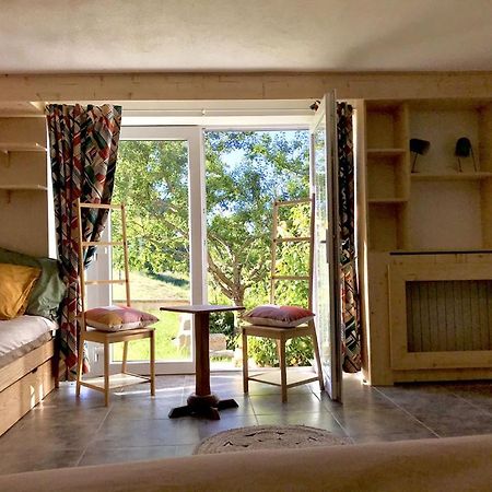 Chambre Jazzy - Gite Les Zazous Lormes Екстер'єр фото